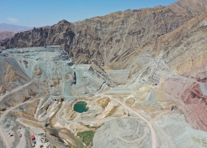 پایگاه خبری تحلیلی صدای زنجان